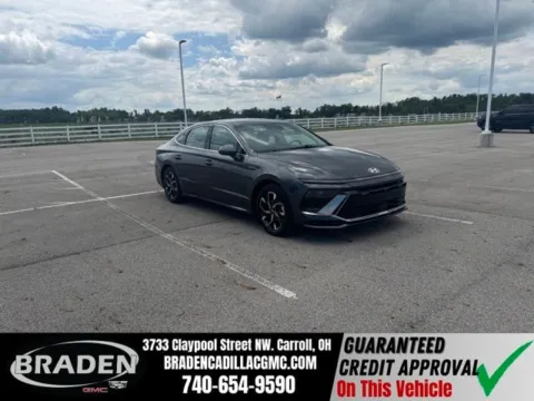 Gray 2025 Hyundai Sonata SEL for sale in Carroll, OH