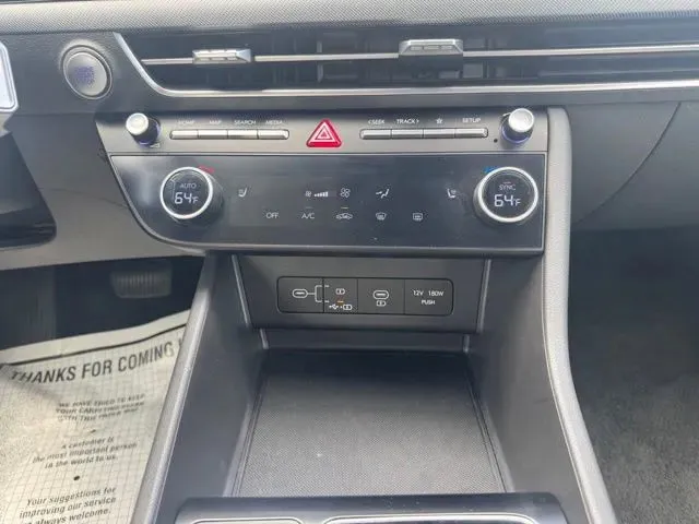 Hyundai Sonata photo 26