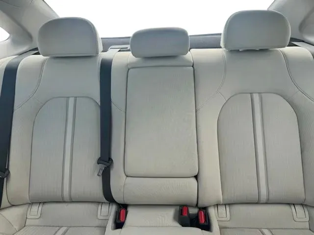 Hyundai Sonata photo 18