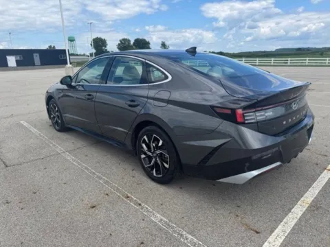 More photos of 2025 Hyundai Sonata SEL at Braden Cadillac GMC, OH