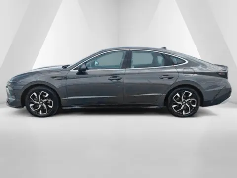 More photos of 2025 Hyundai Sonata SEL at Braden Cadillac GMC, OH