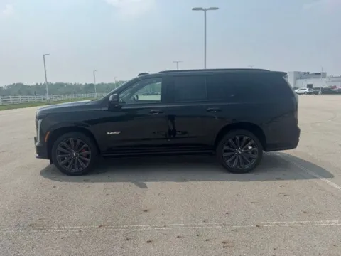 More photos of 2026 Cadillac Escalade V-Series at Braden Cadillac GMC, OH