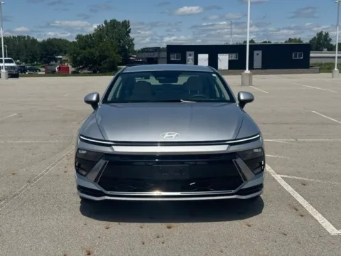 Photos of 2025 Hyundai Sonata SEL for sale in Carroll, OH at Braden Cadillac GMC
