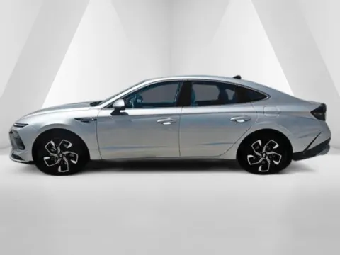More photos of 2025 Hyundai Sonata SEL at Braden Cadillac GMC, OH
