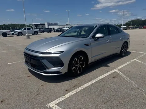 Another view of 2025 Hyundai Sonata SEL for sale in Carroll, OH at Braden Cadillac GMC