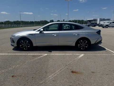 More photos of 2025 Hyundai Sonata SEL at Braden Cadillac GMC, OH
