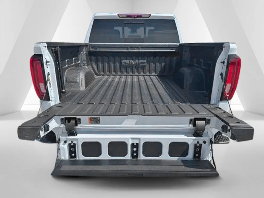 GMC Sierra photo 34