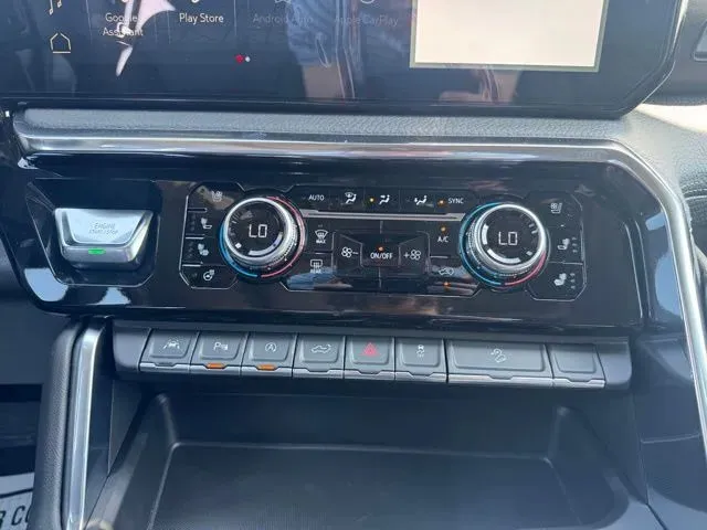 GMC Sierra photo 28