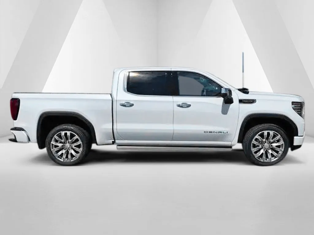 GMC Sierra photo 8