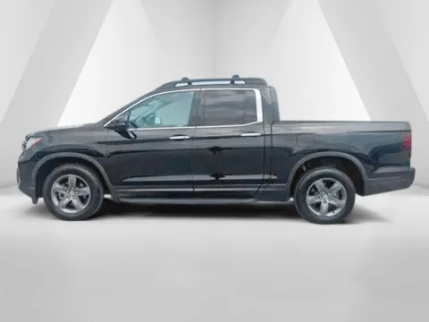 More photos of 2023 Honda Ridgeline RTL-E at Braden Cadillac GMC, OH