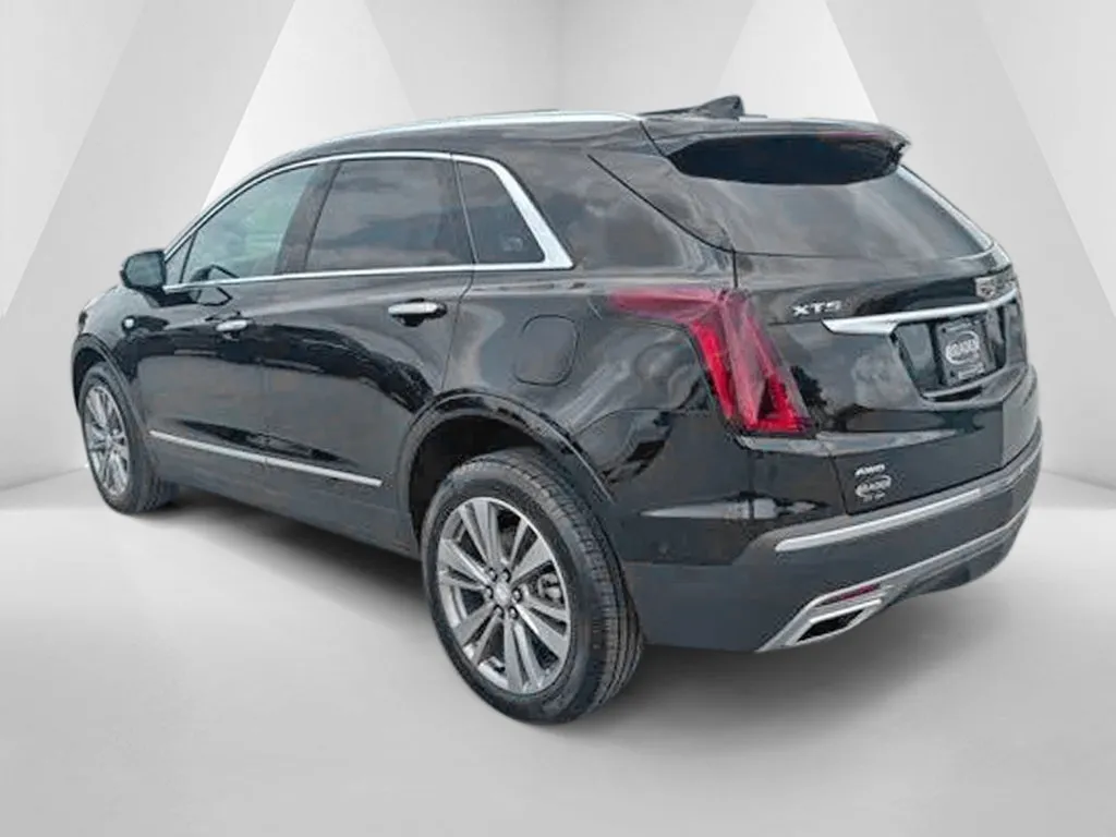 Cadillac XT5 photo 5