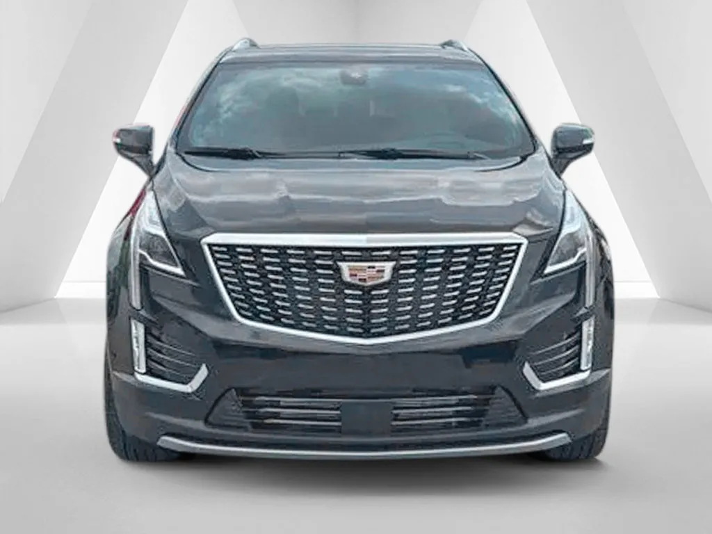Cadillac XT5 photo 2