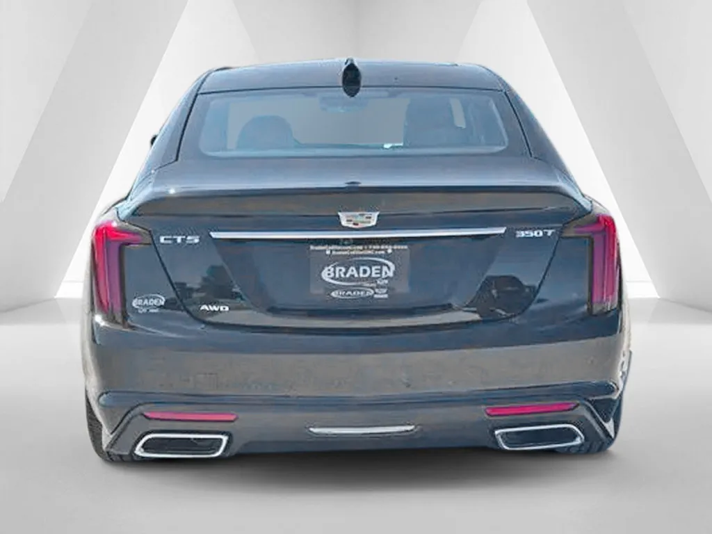 Cadillac CT5 photo 6