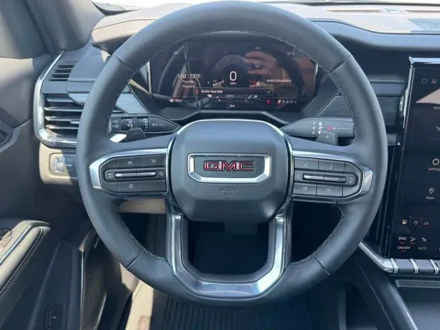 GMC Acadia photo 24