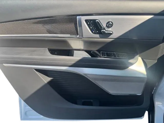 Cadillac Vistiq photo 12