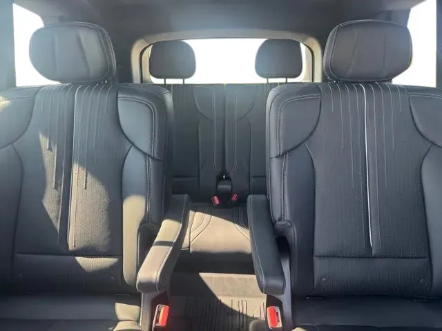 Cadillac Vistiq photo 20