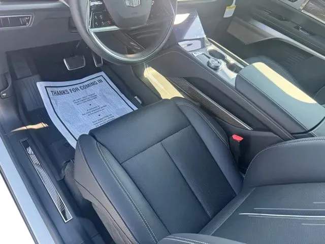 Cadillac Vistiq photo 10