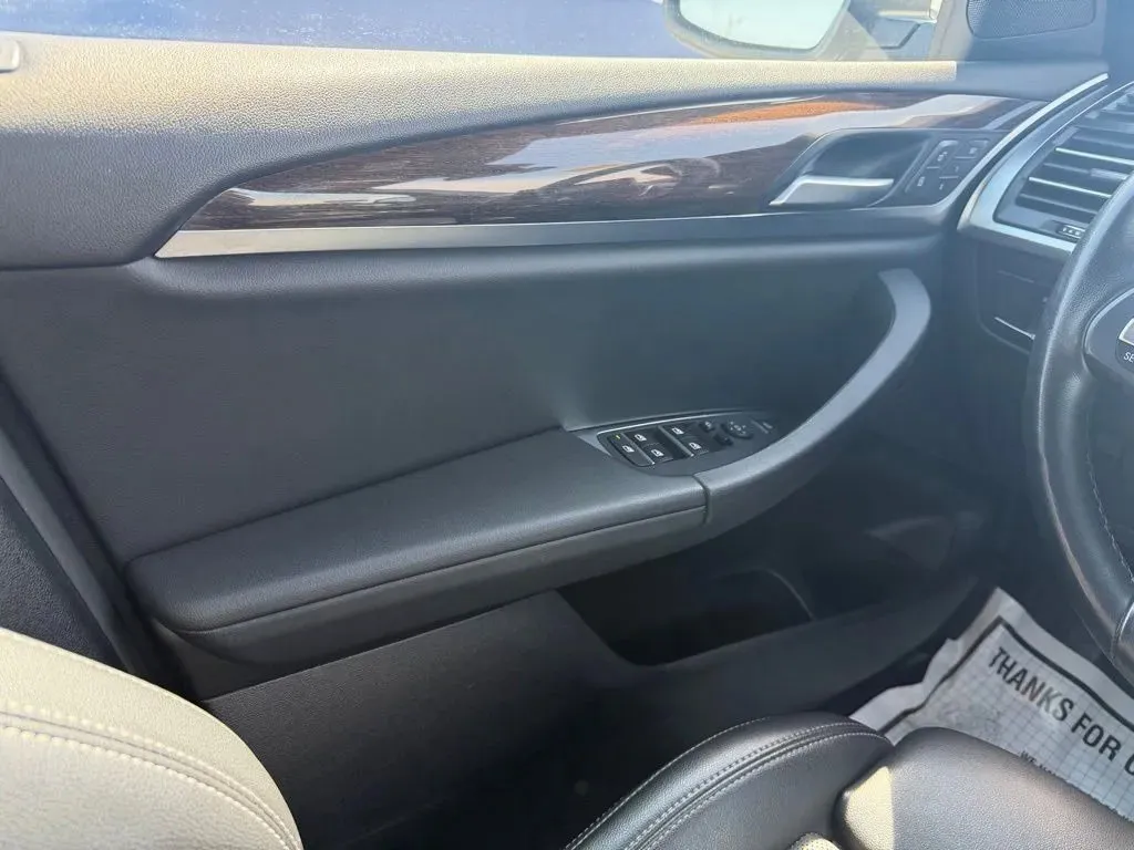 BMW X3 photo 12