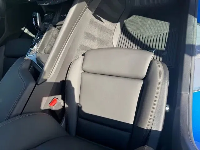 Cadillac CT5 photo 14
