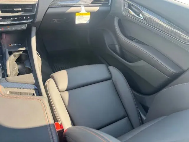 Cadillac CT5 photo 20
