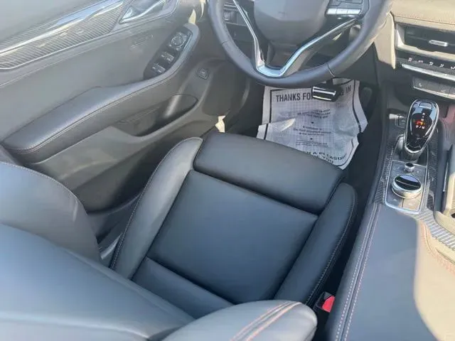 Cadillac CT5 photo 21