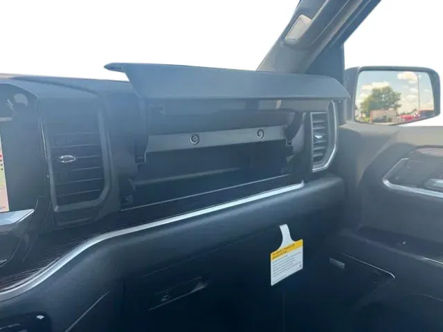 GMC Sierra photo 29