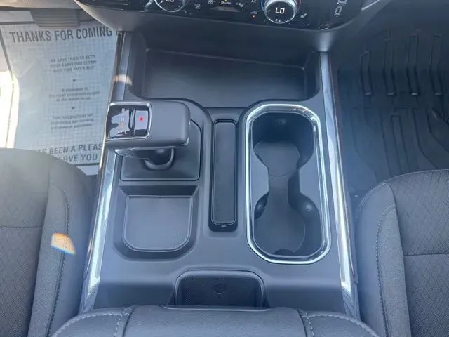 GMC Sierra photo 26