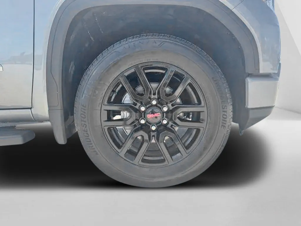 GMC Sierra photo 32