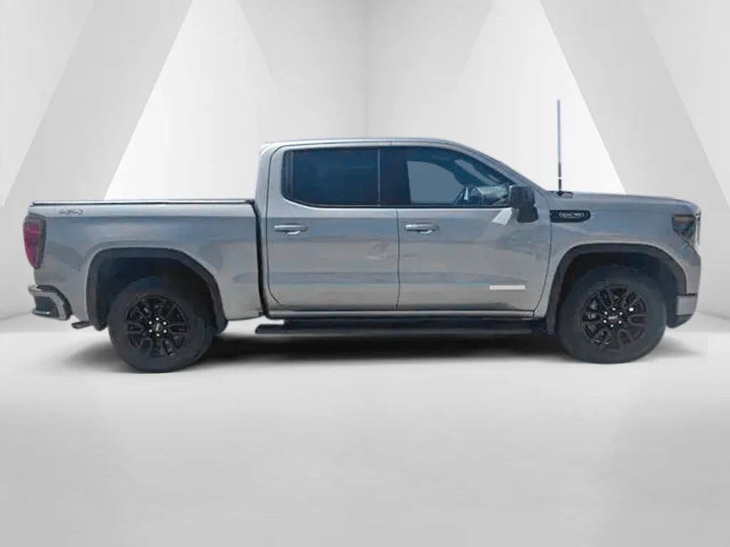 GMC Sierra photo 8