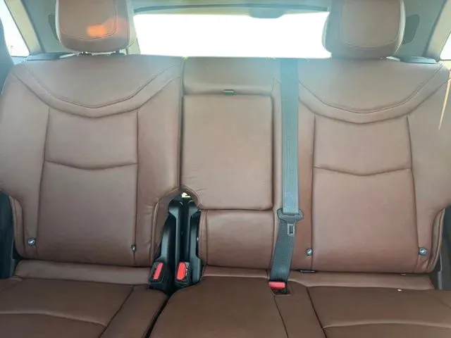 Cadillac XT5 photo 18