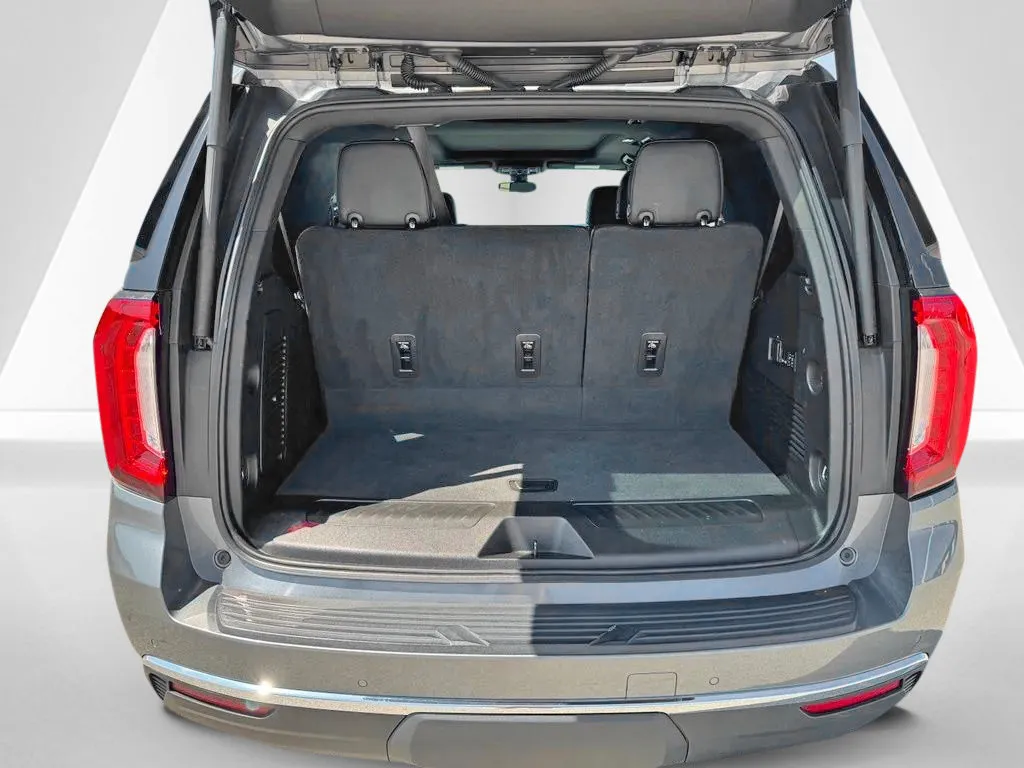 GMC Yukon photo 32