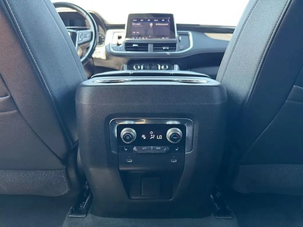 GMC Yukon photo 21