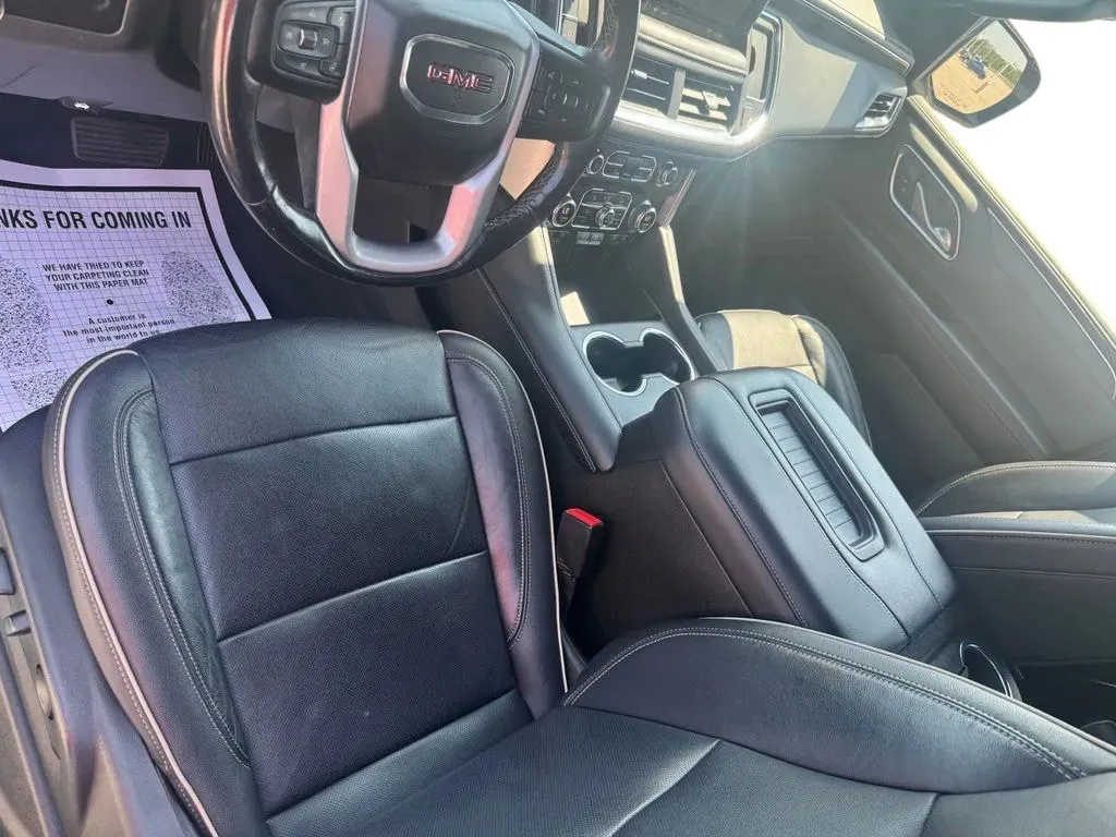 GMC Yukon photo 10