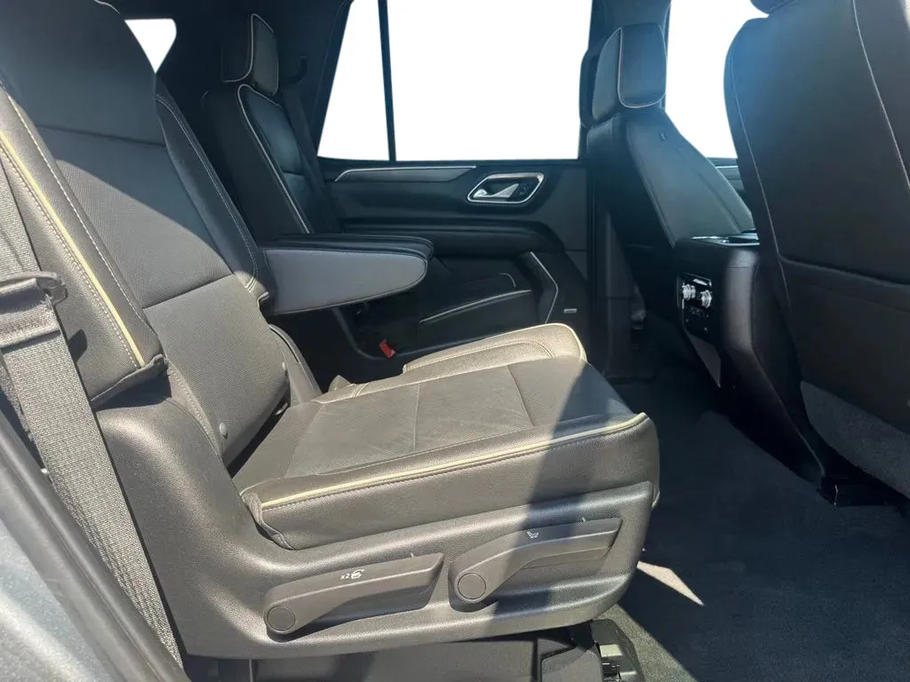 GMC Yukon photo 17
