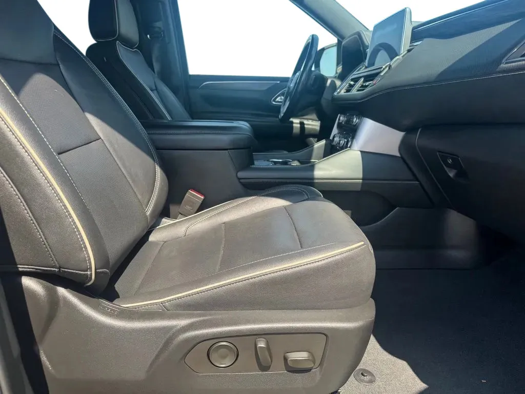 GMC Yukon photo 14