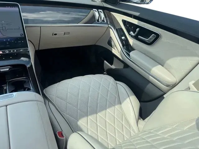 Mercedes-Benz S-Class photo 22