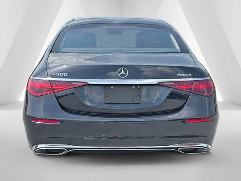 Mercedes-Benz S-Class photo 6