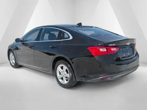More photos of 2024 Chevrolet Malibu LT at Braden Cadillac GMC, OH