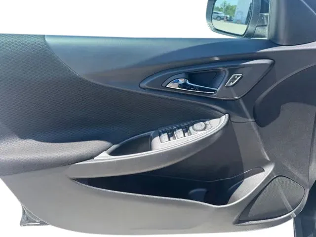 Chevrolet Malibu photo 11