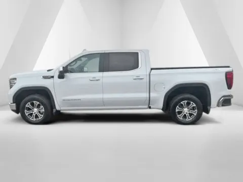 More photos of 2026 GMC Sierra 1500 SLT at Braden Cadillac GMC, OH