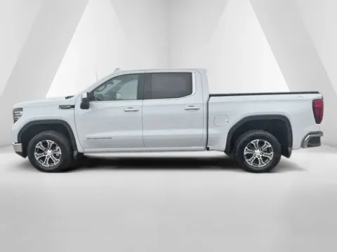More photos of 2026 GMC Sierra 1500 SLT at Braden Cadillac GMC, OH