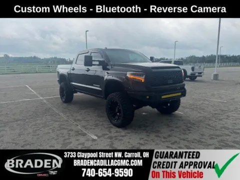 Black 2014 Toyota Tundra SR5 for sale in Carroll, OH
