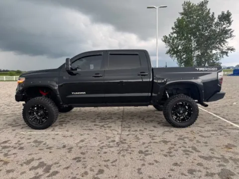 More photos of 2014 Toyota Tundra SR5 at Braden Cadillac GMC, OH