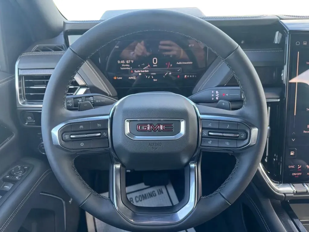 GMC Yukon photo 24
