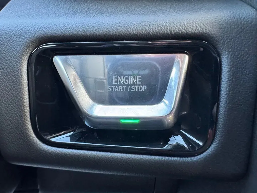 GMC Yukon photo 26