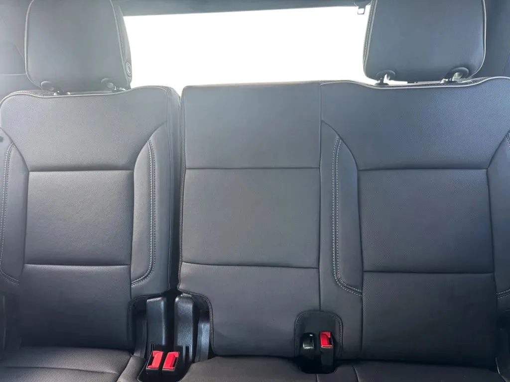 GMC Yukon photo 18
