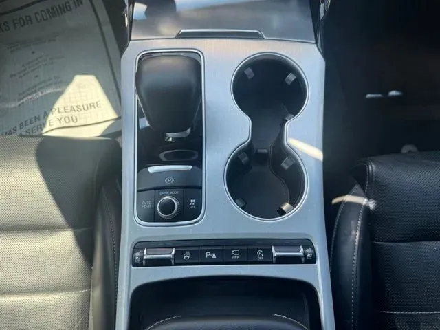 Kia Stinger photo 27