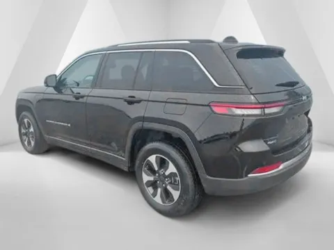 More photos of 2024 Jeep Grand Cherokee 4xe at Braden Cadillac GMC, OH