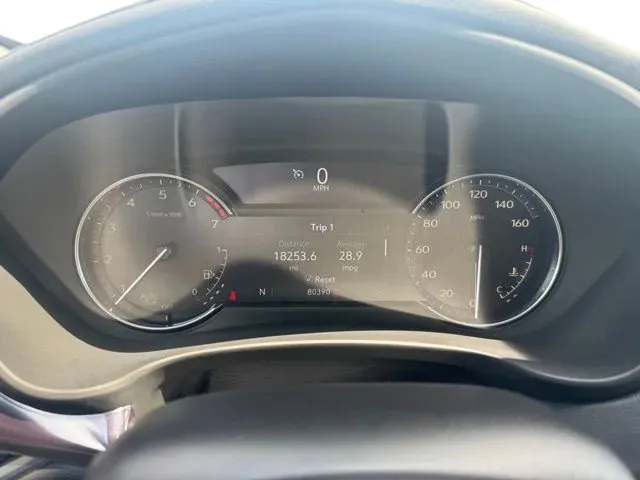 Cadillac XT4 photo 24
