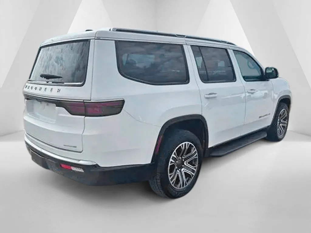 2024 Jeep Wagoneer Series II - Photo 7